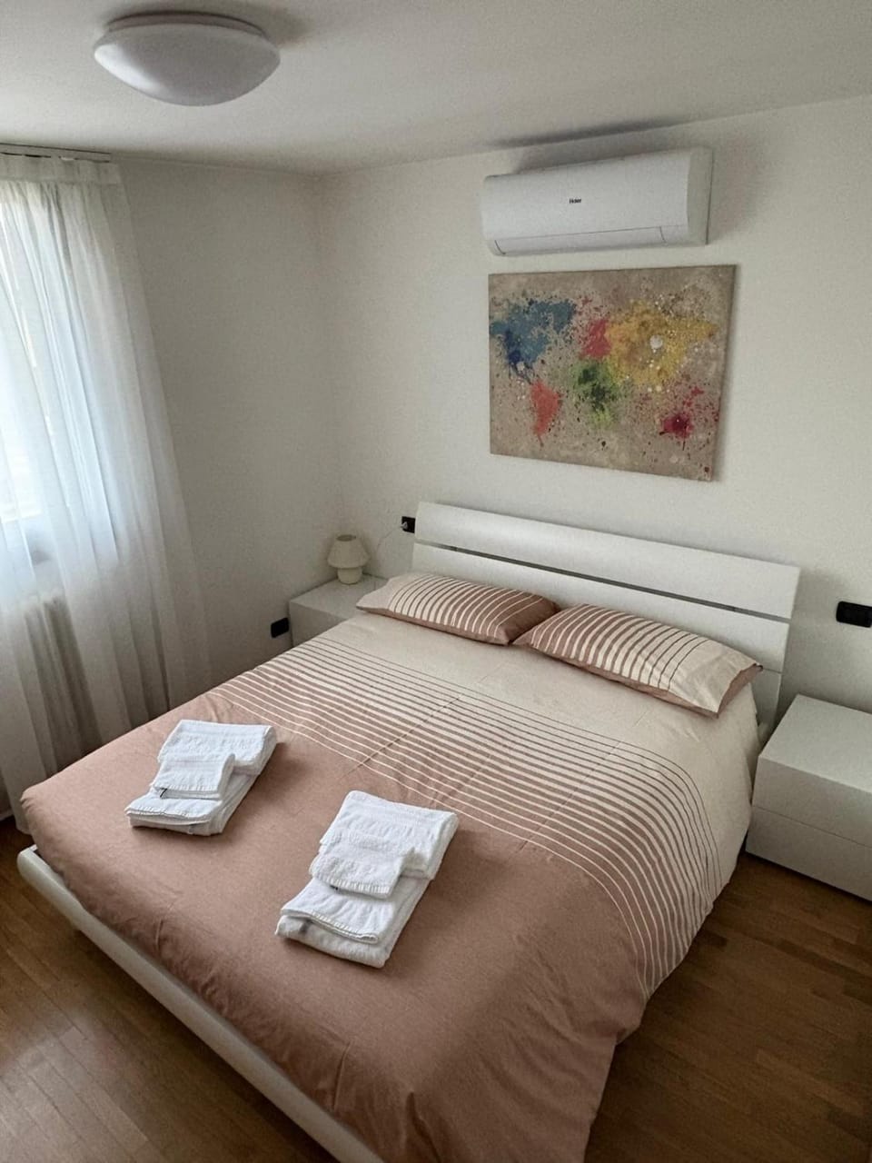 Casa Friz - between Como and Milan, with AC and parking Apartment in Lombardy