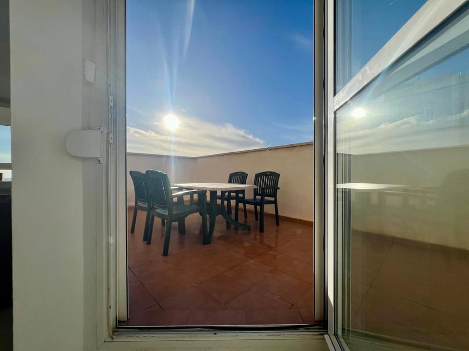Balcony/Terrace, Balcony/Terrace