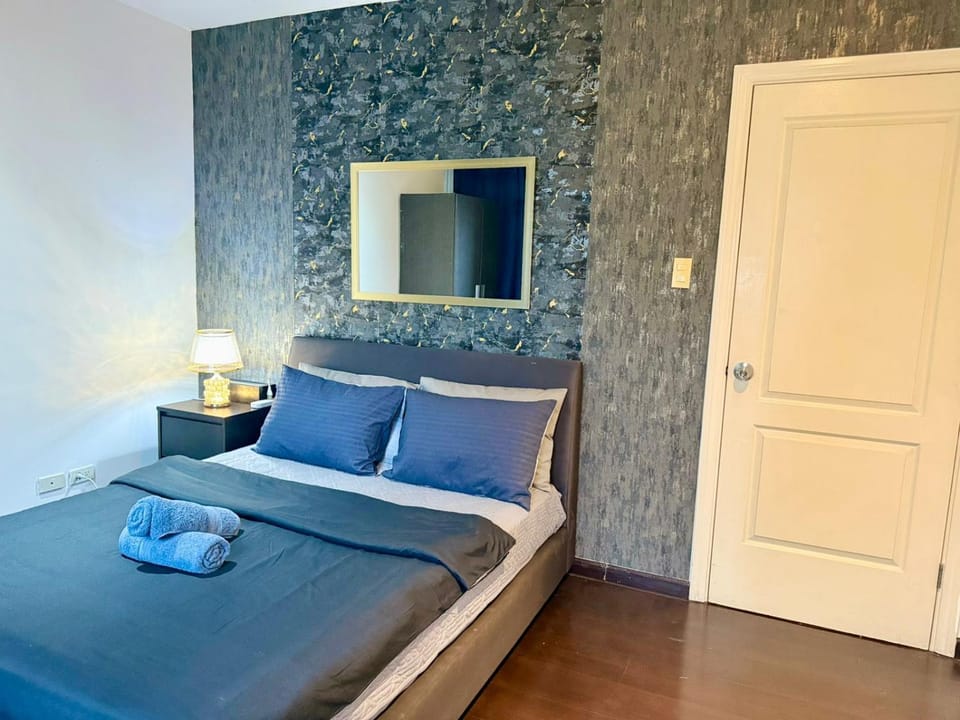 Makati City Poblacion 1 bedroom with balcony Apartment hotel in Makati