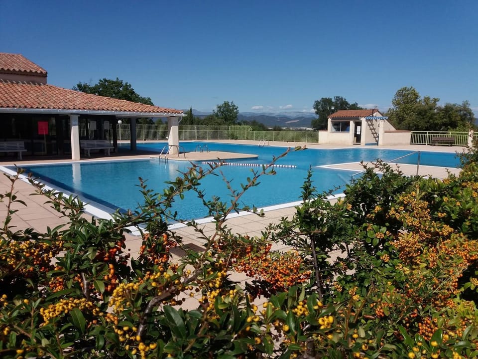 Maison familiale 6 personnes dans domaine privé avec piscine Villa in Sainte-Maxime