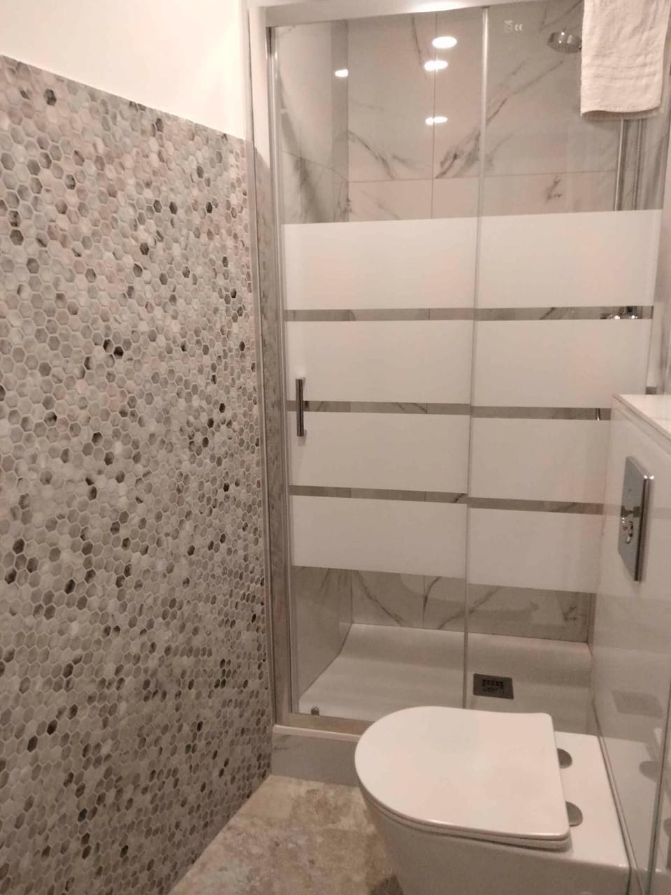BOLOGNA CENTRO - DUE TORRI PALACE H - Rooms and suites Bed and Breakfast in Bologna