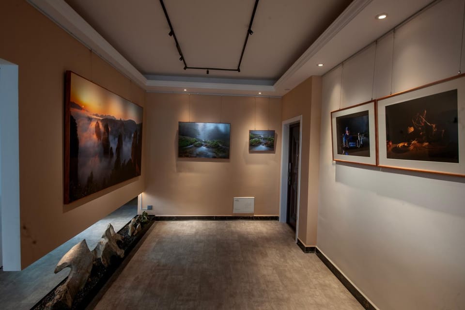 Living room, Decorative detail, Seating area