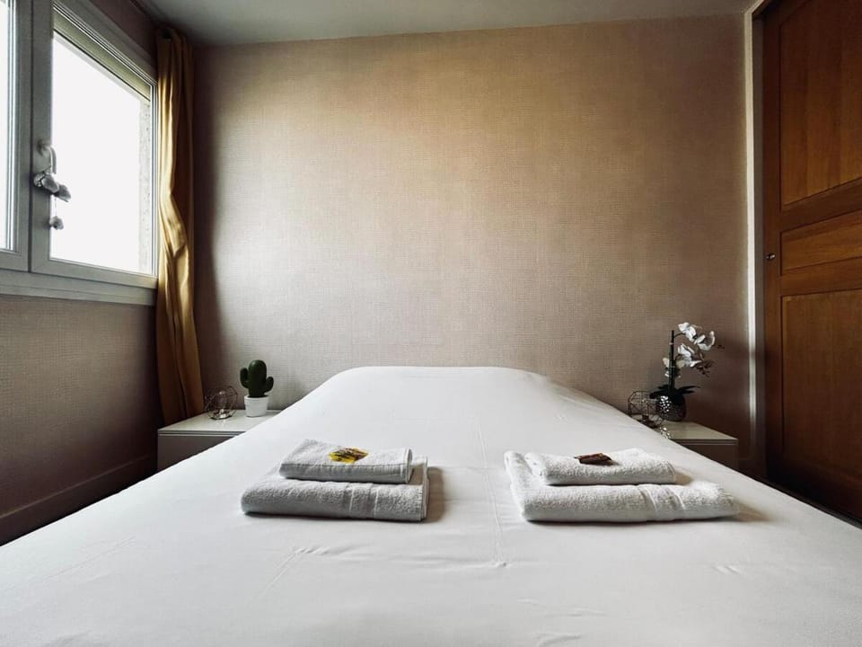 Barbatre grand T3 avec parking proche centre-ville Apartment in Reims