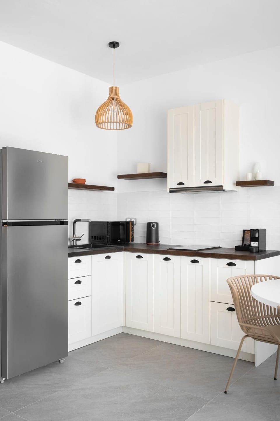 Kitchen or kitchenette, kitchen