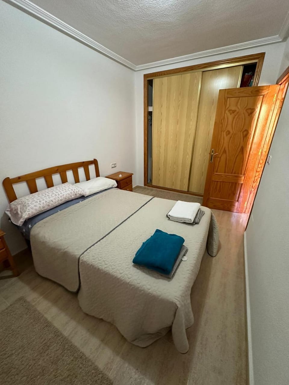 3 bedroom townhouse in Cabo Roig walking distance to the strip and beech House in Vega Baja del Segura