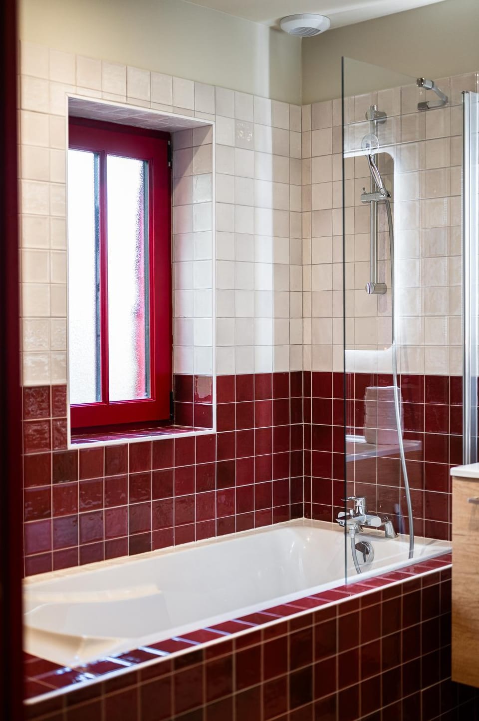 Bathroom, Bath