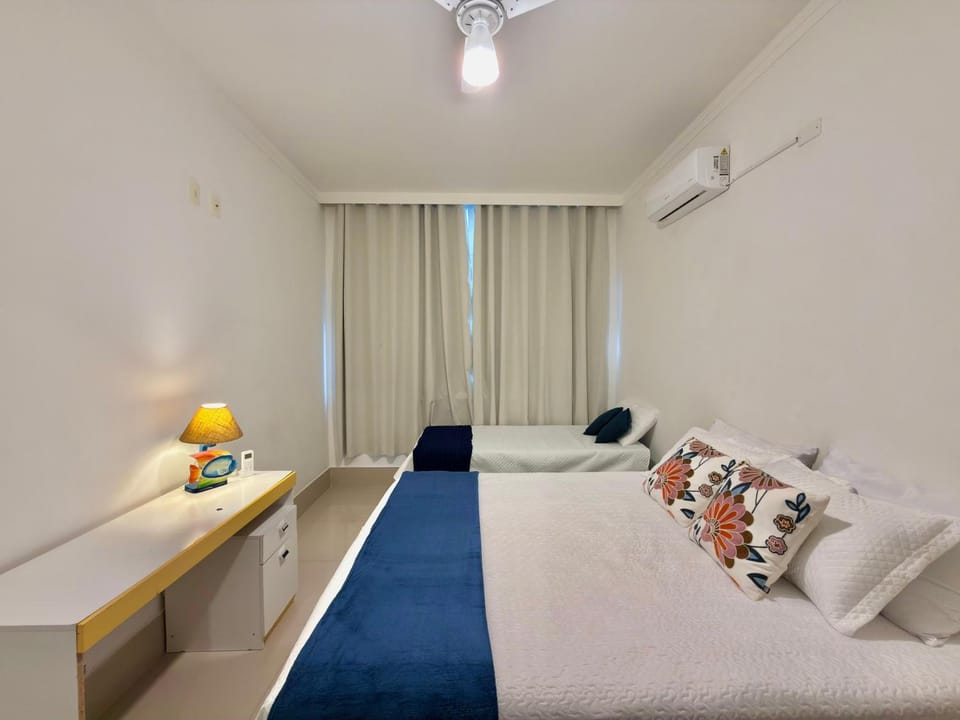 Bed, Photo of the whole room, Bedroom, air conditioner