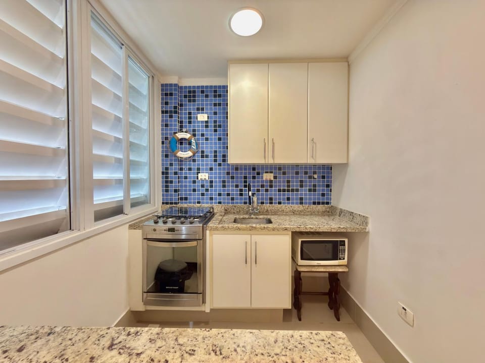 oven, stove, kitchen