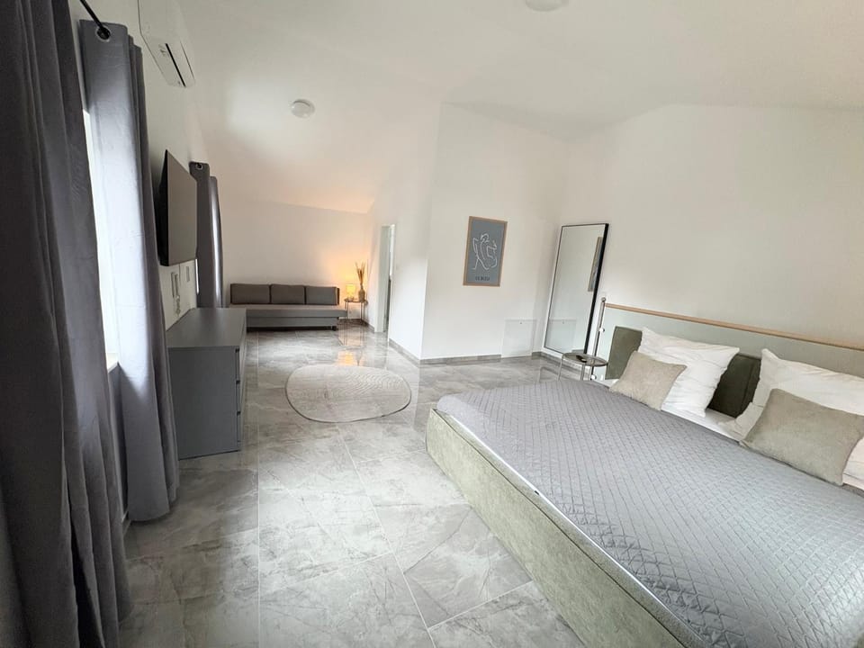 HUGOS Design House - ruhig & modern Apartment in Baden-Württemberg