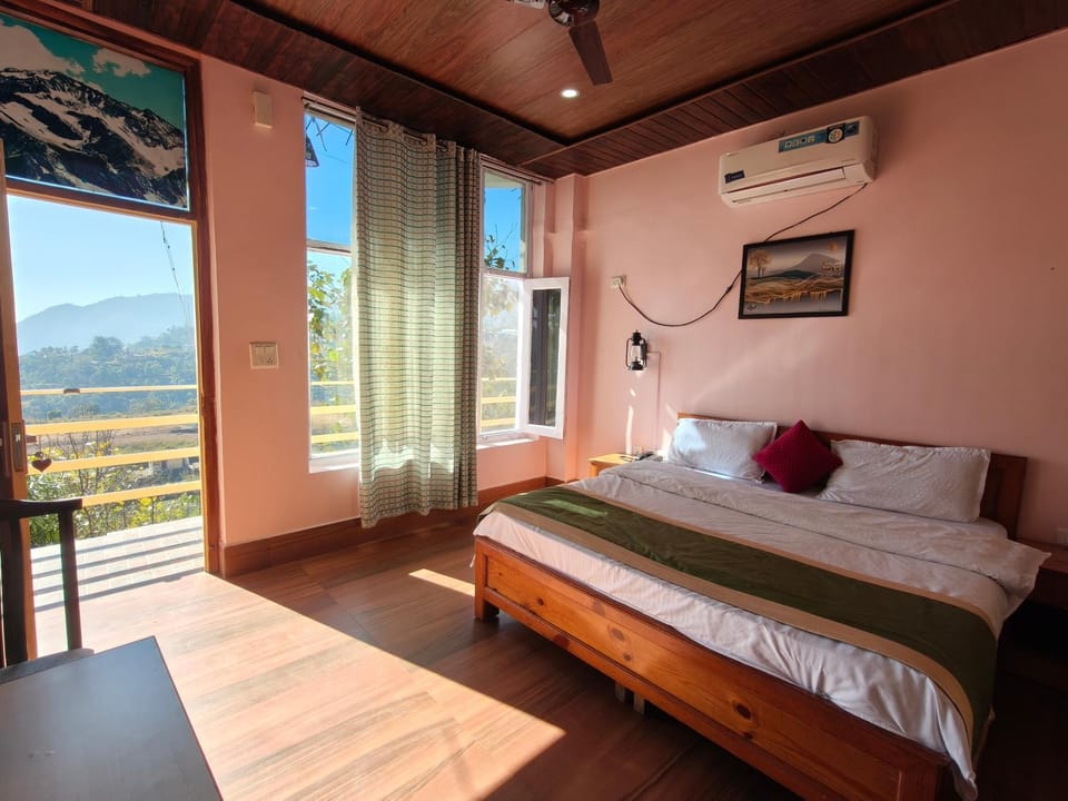 New Do-Baati Home Stay & Restaurant Vacation rental in Uttarakhand