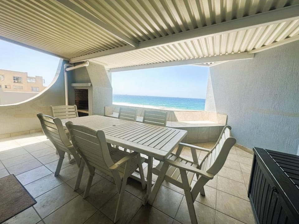Patio, Day, BBQ facilities, View (from property/room), Balcony/Terrace, Sea view