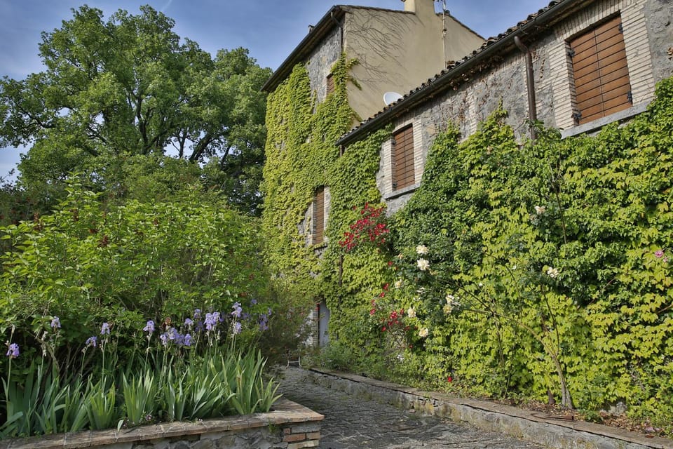 Agriturismo Valle del Tione-gruppi- Apartment in Umbria