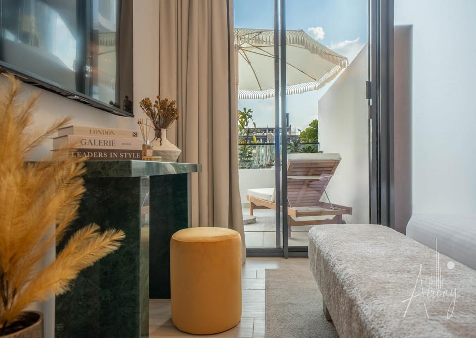 1BR Sunlit Modern Retreat with Private Sunbeds Apartment in Dubai