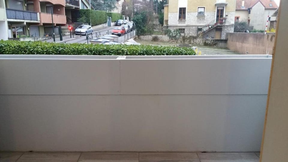 Appartement T2 47m2 avec parking et balcon Apartment in Aix-les-Bains