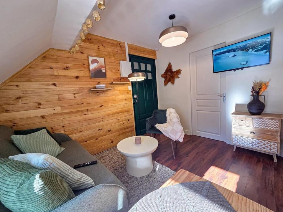 Feuille de Cimes Jacuzzi et Sauna Le Sylvestre Apartment in Saint-Lary-Soulan