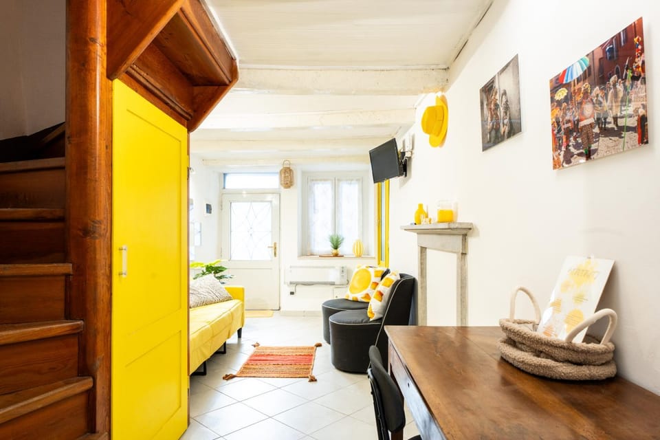 Ca del Zep, a 10 min dal Lago di Como Apartment in Canton of Ticino