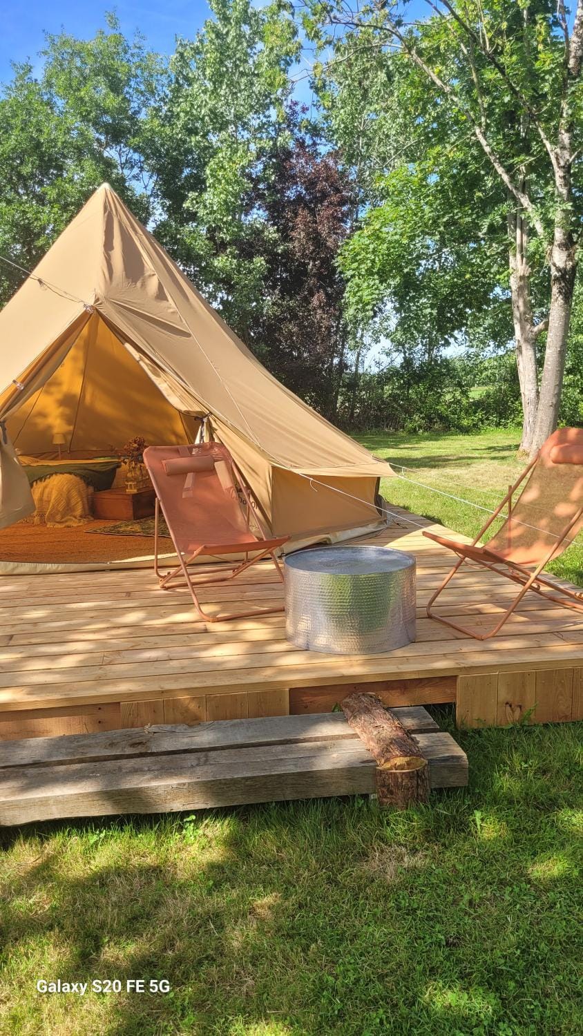 Sous les etoiles, camping le sorbier Campground/ 
RV Resort in Nouvelle-Aquitaine