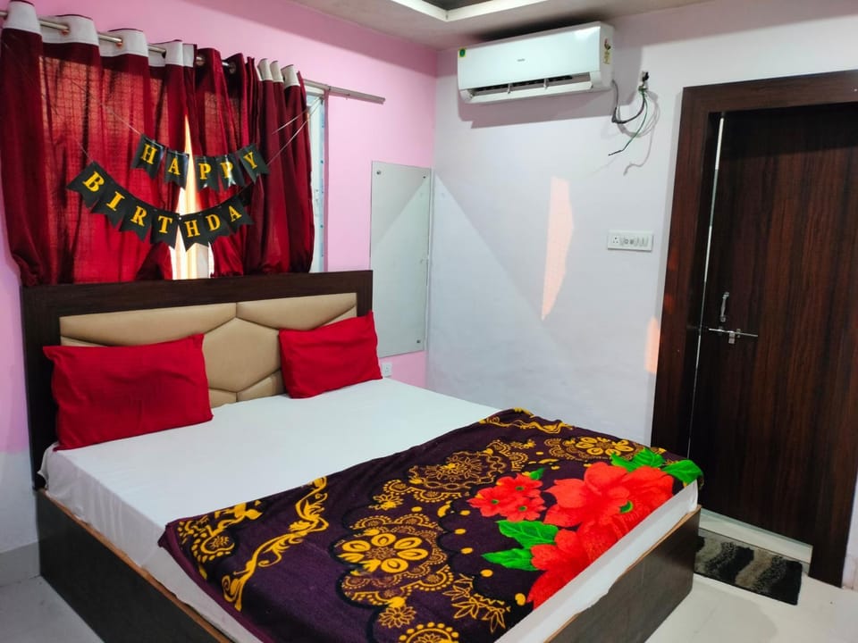 Hotel Neelkanth Bed and Breakfast in Uttar Pradesh
