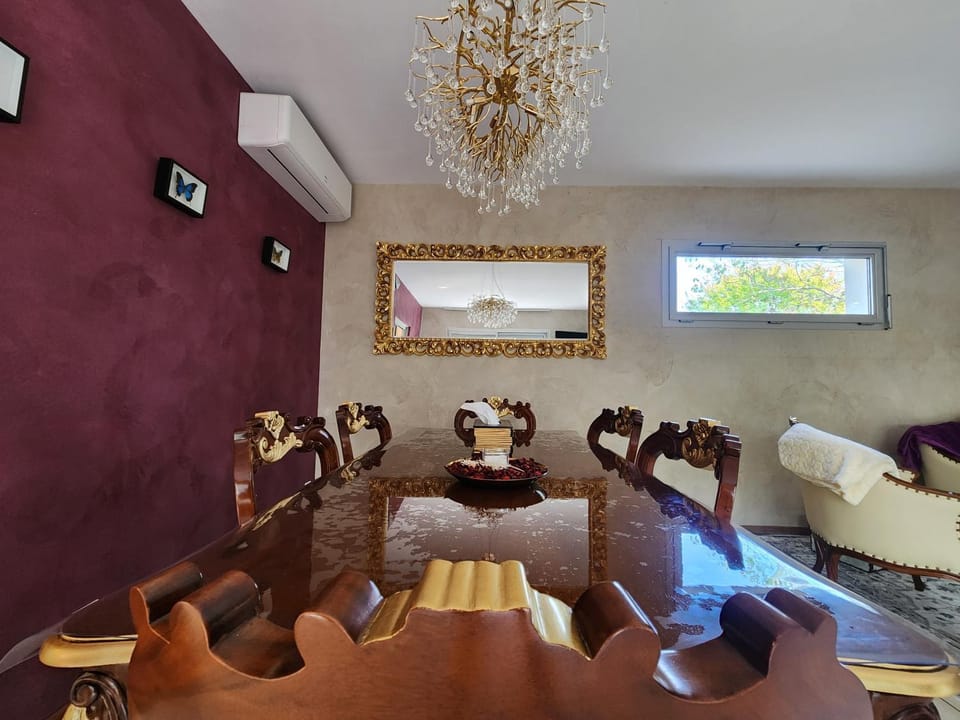 Dining area, air conditioner