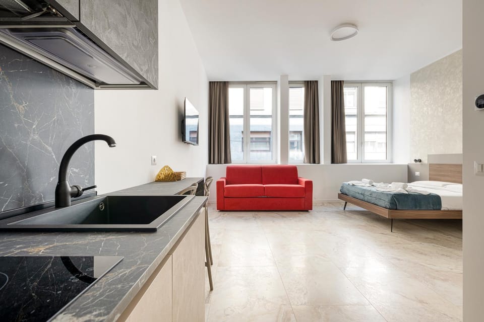 Bed, Kitchen or kitchenette, Photo of the whole room, Bedroom, stove