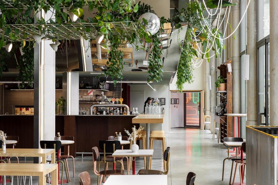 Restaurant/places to eat