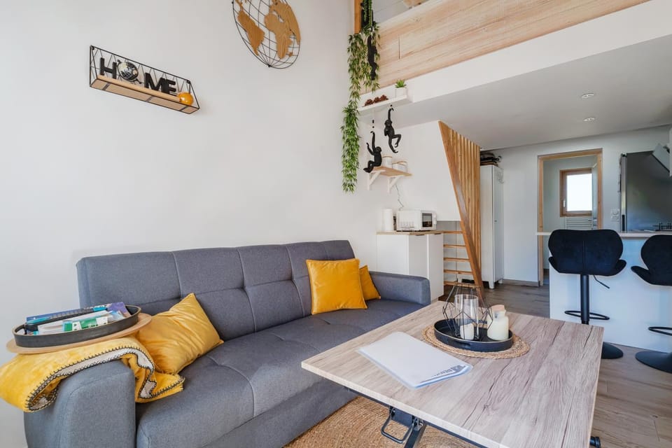 Property building, Living room