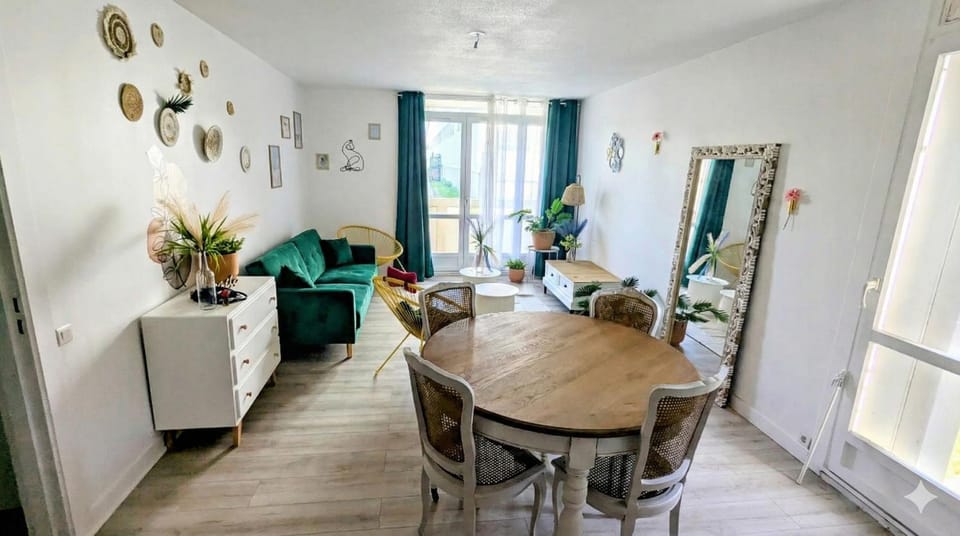 New - Cosy Terracota-T3- Balcons & Parking Privée Apartment in Pau