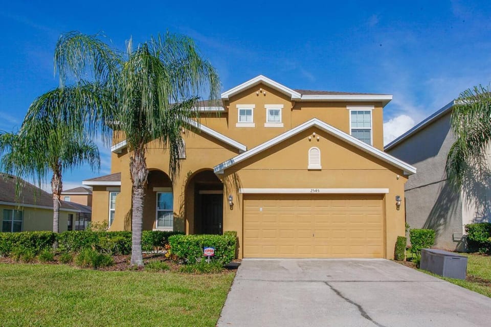 Spacious Home - Veranda Palms w Heated Pool & BBQ House in Kissimmee