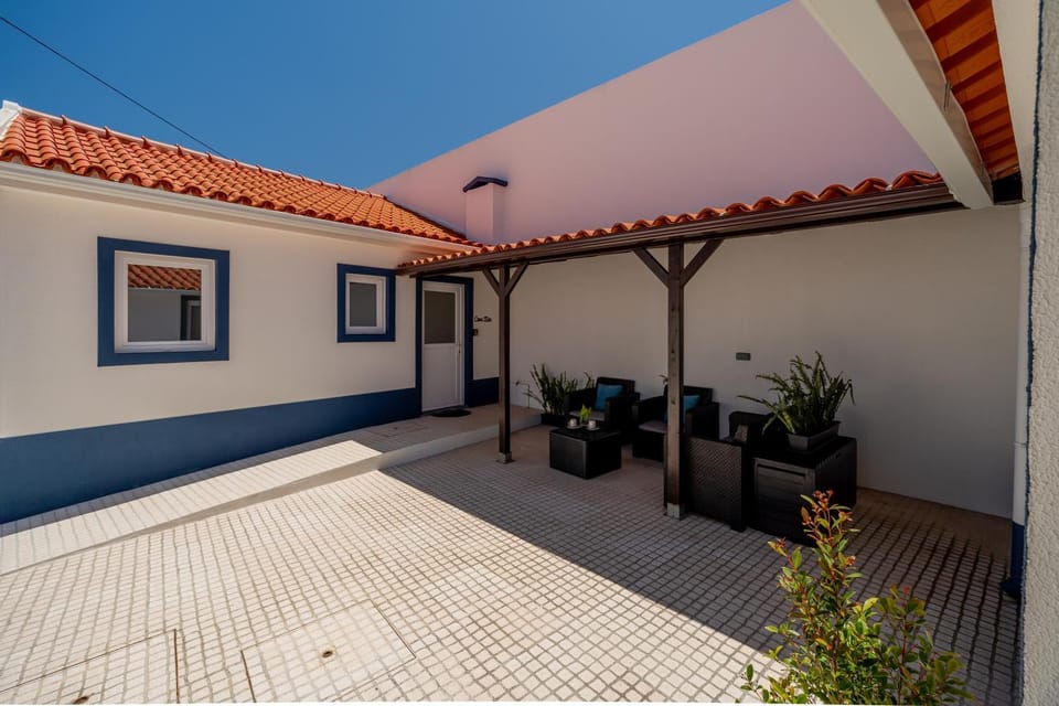 Villa Azul-Casa Mar-3 minutos da praia Apartment in Lisbon District