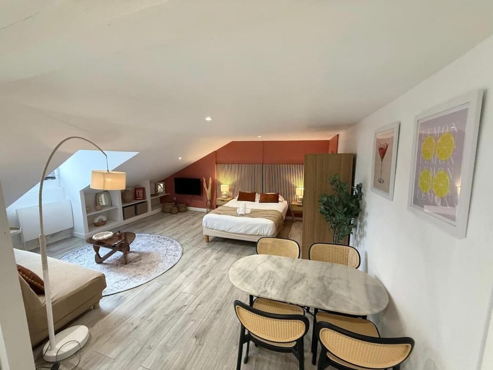 Aimé Collomb - Studio - Guillotière Apartment in Lyon