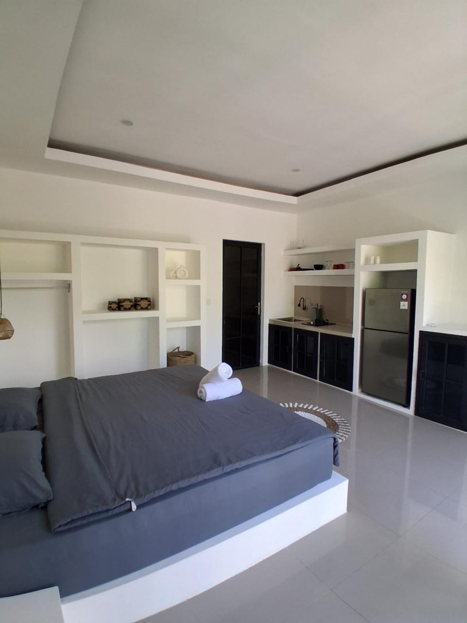 Bed, Kitchen or kitchenette, Photo of the whole room, Bedroom, minibar