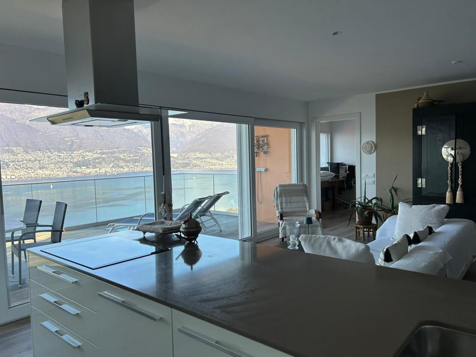 Ferienwohnung mit Traumaussicht Apartment in Canton of Ticino