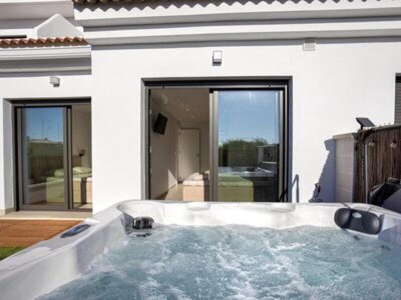 Serenity Garden & Spa House in Los Alcázares