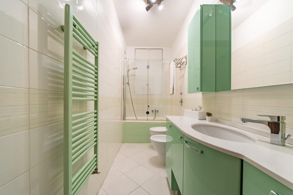 Shower, Toilet, Bathroom, bidet