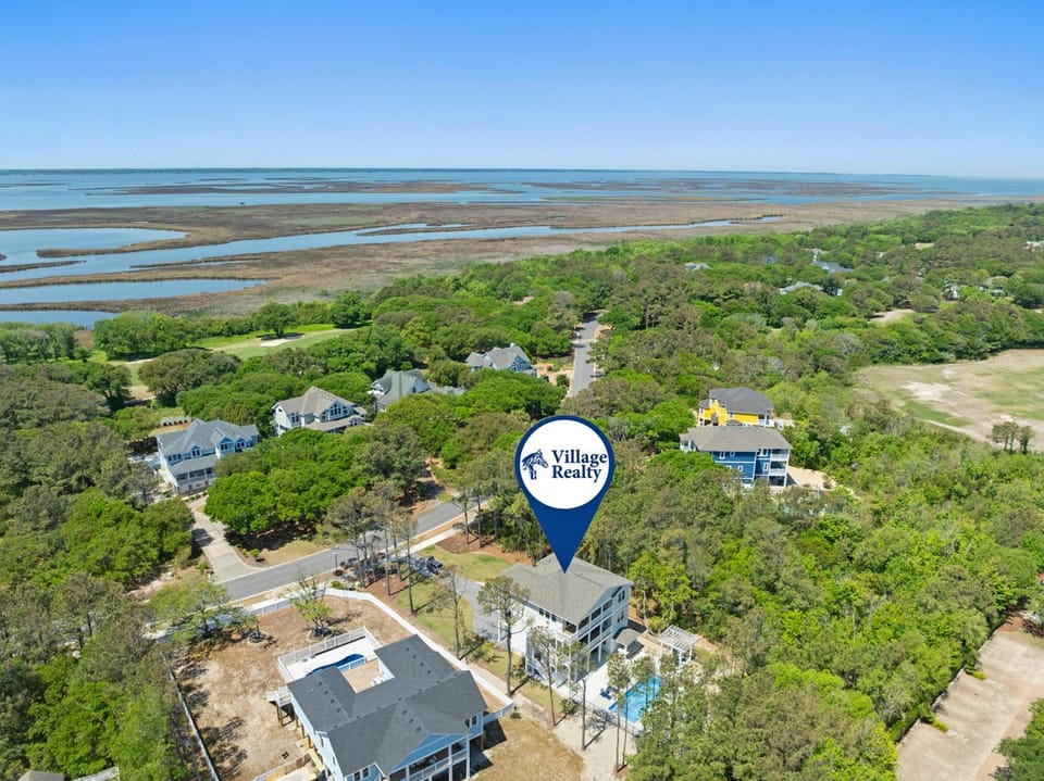 Breezy Does It House in Corolla