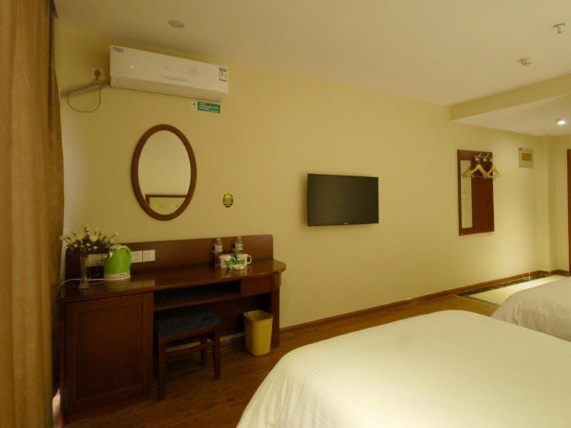 GreenTree Inn ShanDong TaiAn Bus Station LingShan Street Express Hotel Hotel in Shandong