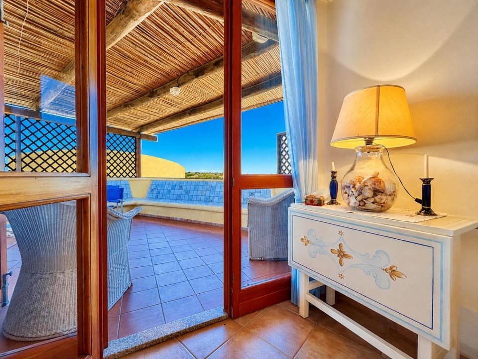 Balcony/Terrace, Living room