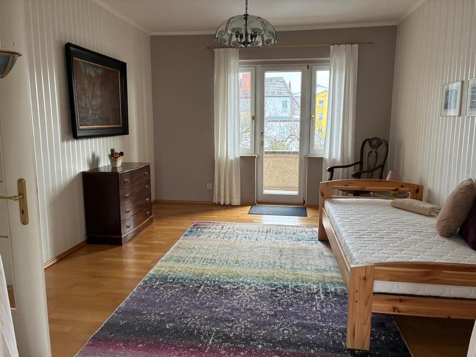 Living room, Bedroom