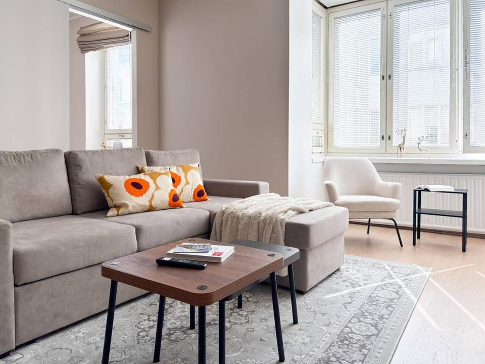 Spacious one-bedroom apartment on a pedestrian street, right in the city center Apartment in Helsinki