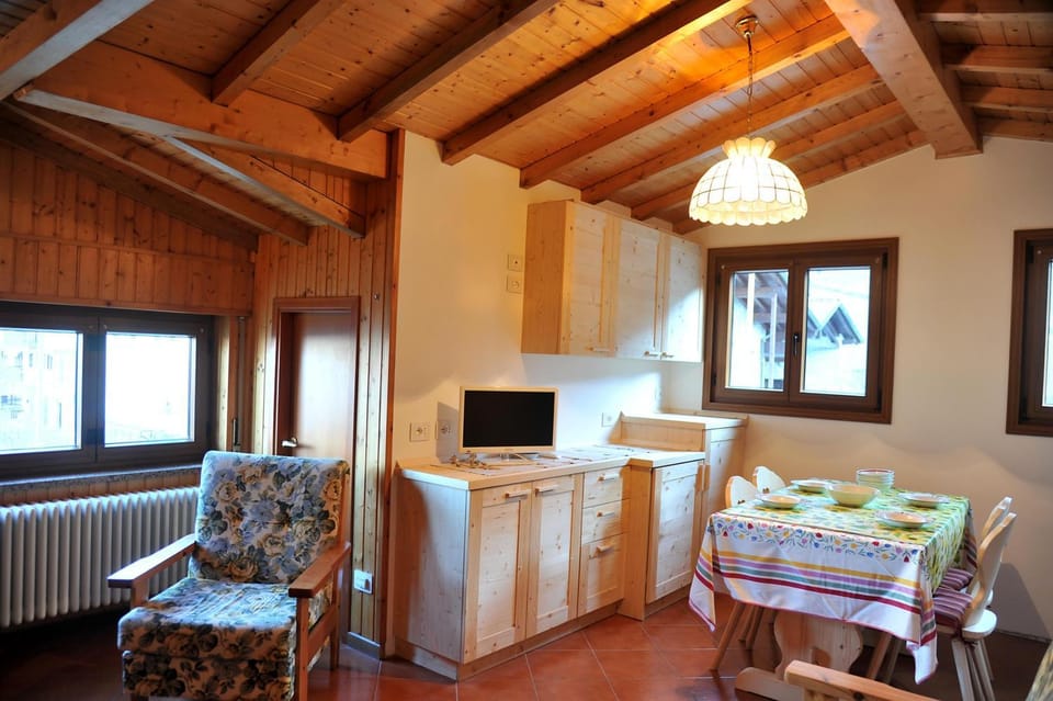 Casa Piazzo Alto, Santa Croce Ospitar Apartment in Lombardy
