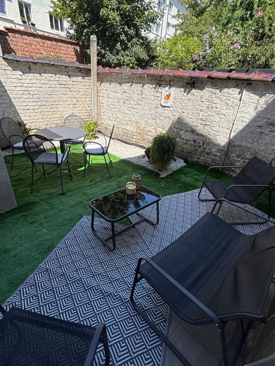 Modern apartment in Brussels, ground floor Apartment in Brussels