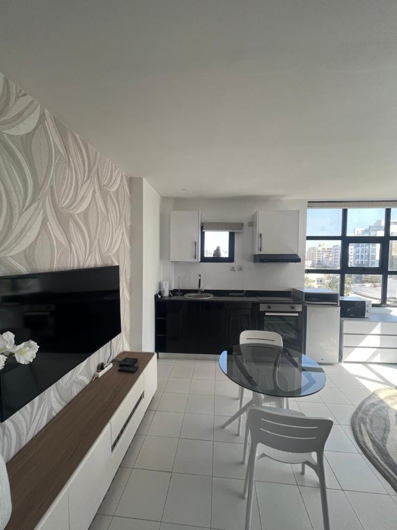 Cozy studio Almadies Apartment in Dakar