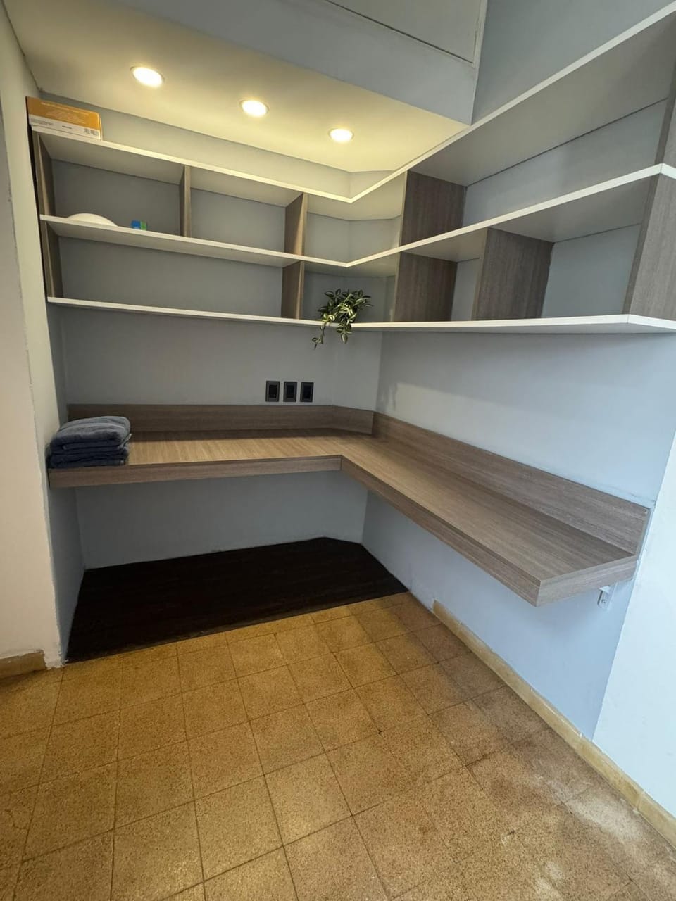 Amplia Planta - 3 dorm con Terraza y Parrilla, ideal familia Apartment in Montevideo Department, Uruguay