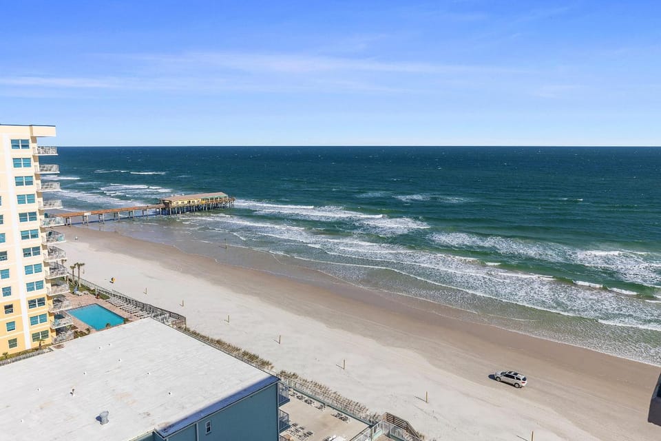 Salida del Sol 1101 House in Daytona Beach Shores