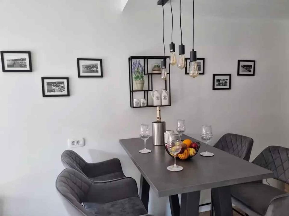 Holiday Home with A - C in Jadranovo 54777 House in Primorje-Gorski Kotar County