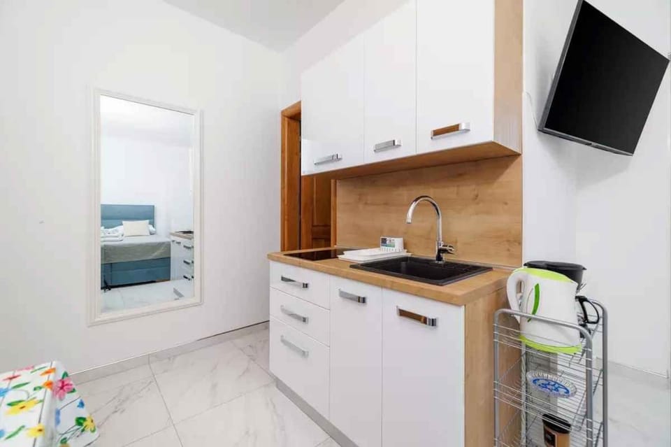 Studio with A - C in Crikvenica 55031 Apartment in Crikvenica