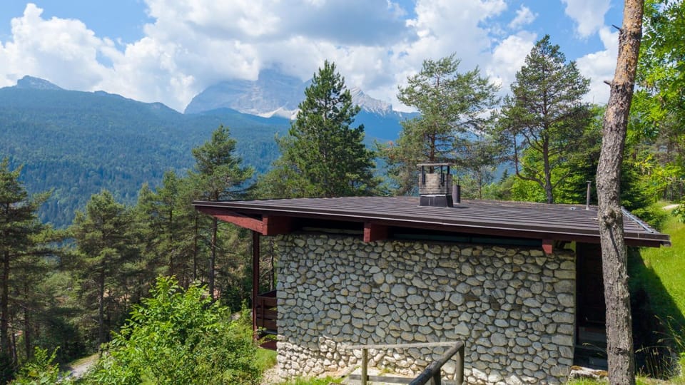 Panoramic chalet in the ENI Village near Cortina Chalet in Veneto