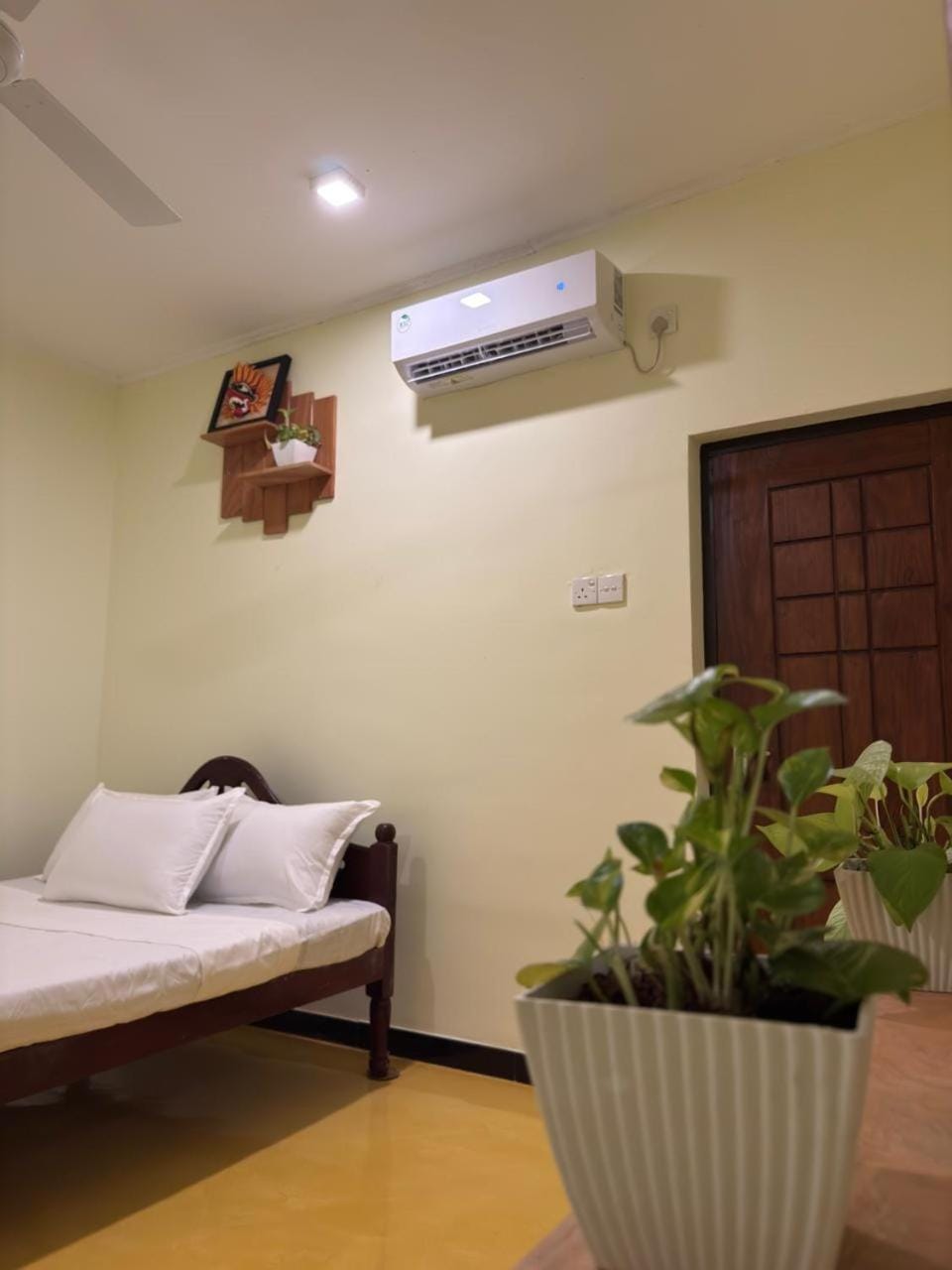 Home2dewata Bed and Breakfast in Galle