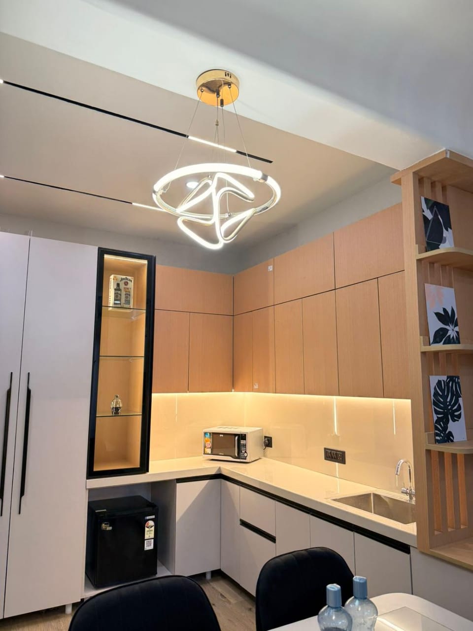 The Euphoria Inn Inn in Noida