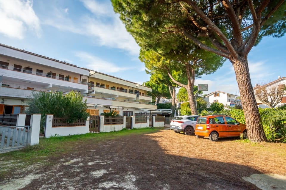 Property building, Parking